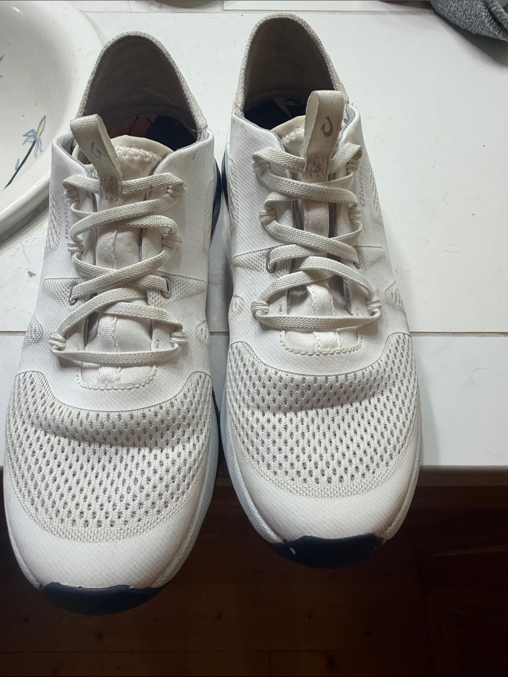 OluKai Women’s White Mesh Lace-Up Sneakers
